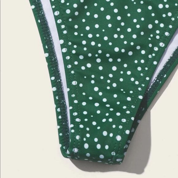 SHEIN Polka Dot Ruffle Triangle Bikini - Picture 4 of 9
